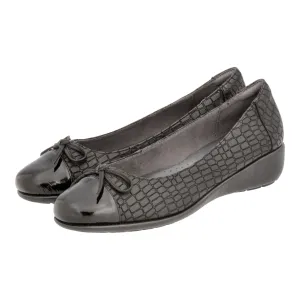 Barani Black Croc Leather Pumps (with Micro Wedge, Fixed Ribbon)