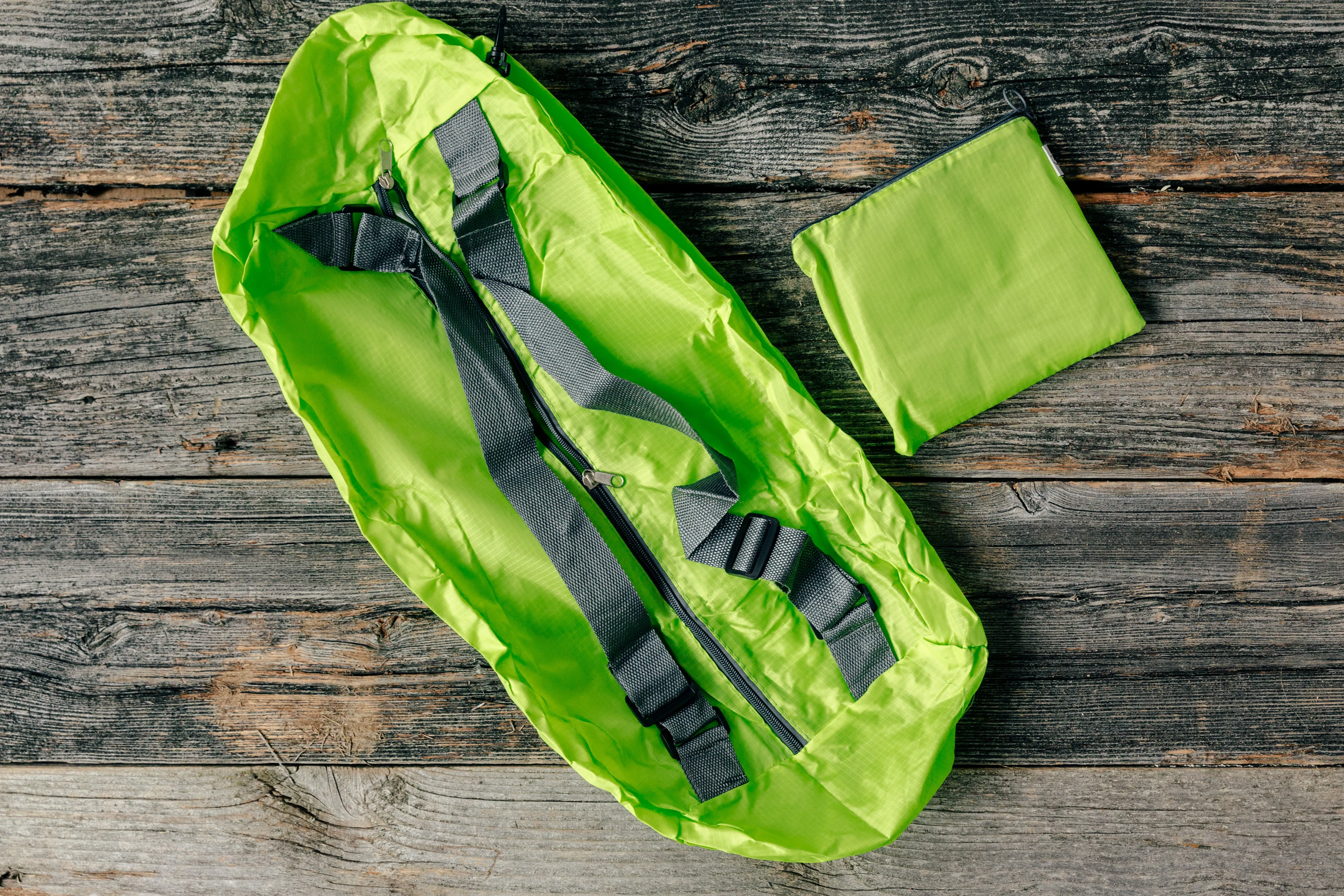 Camping Product Waterproof Green Backpack Display