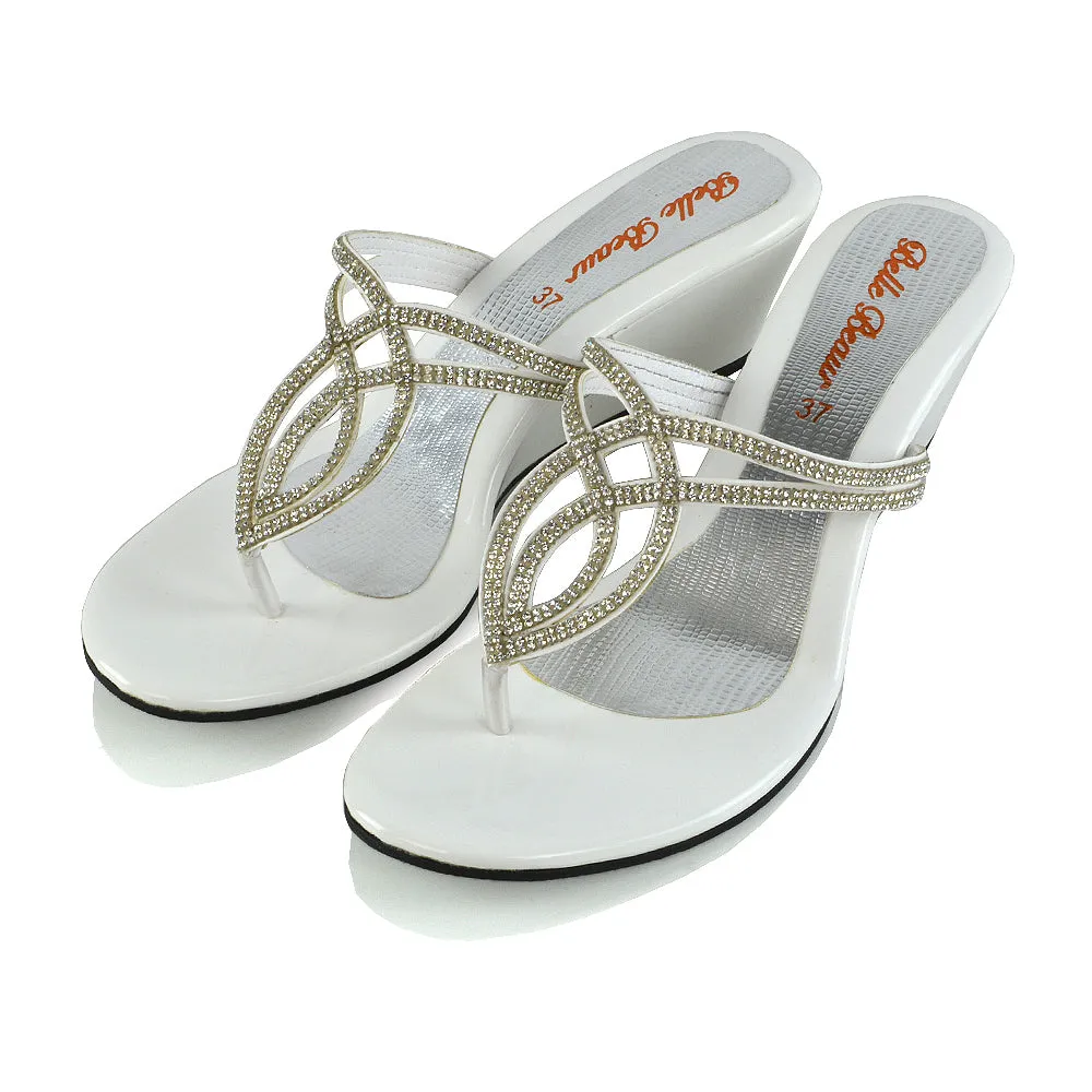 CLARISSA DIAMANTE EMBELLISHED TOE POST DAINTY FRONT STRAP WEDGE SANDALS HEELS IN WHITE