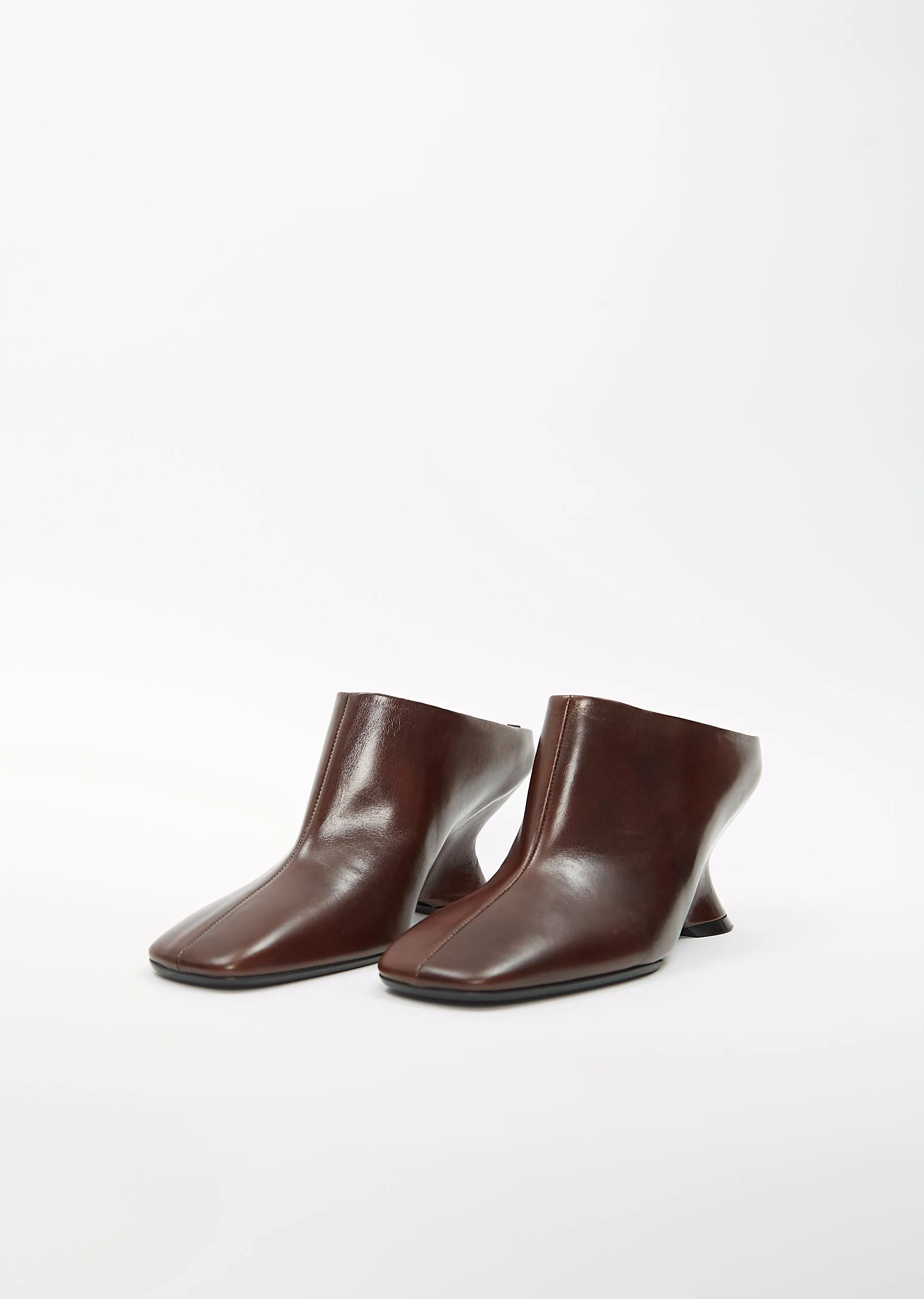 Heeled Wedge Sabot