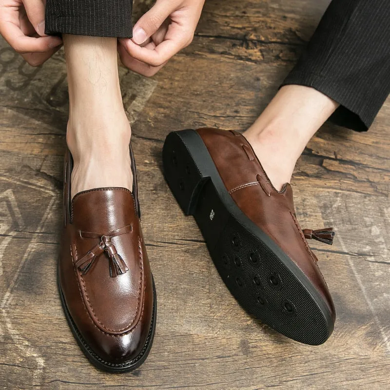 Hnzxzm Classic Men's Casual Loafers Driving Shoes Moccasin Fashion Male Comfortable Autumn Leather Shoes Men Lazy Tassel Dress Shoes