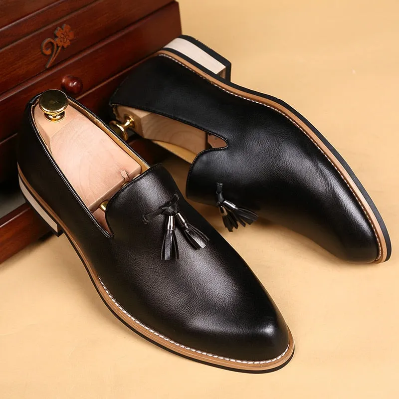 Hnzxzm pointed Leather Brand Luxury Men Casual Driving Designer Brown Black Loafers Mens Moccasins Italian Wedding Dress Shoes tassel