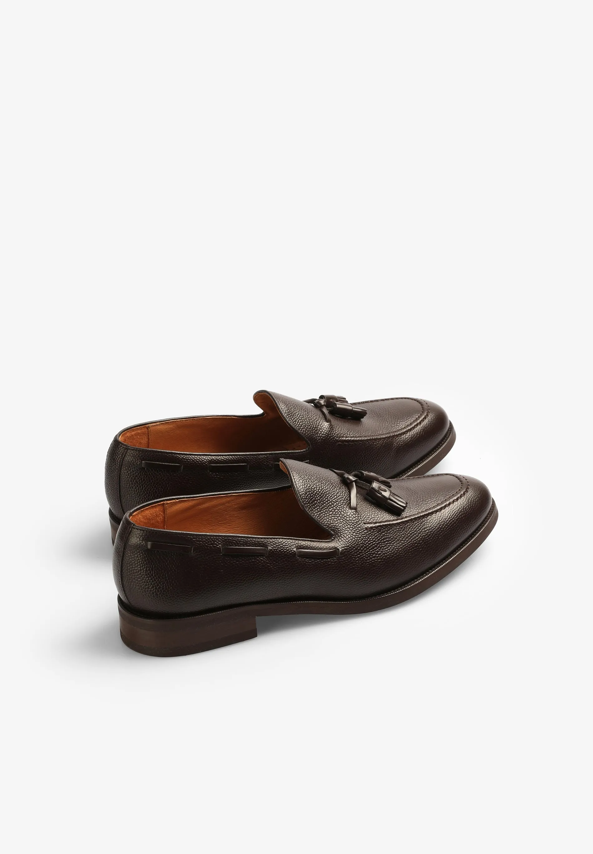 LEATHER LOAFERS WITH TASSELS