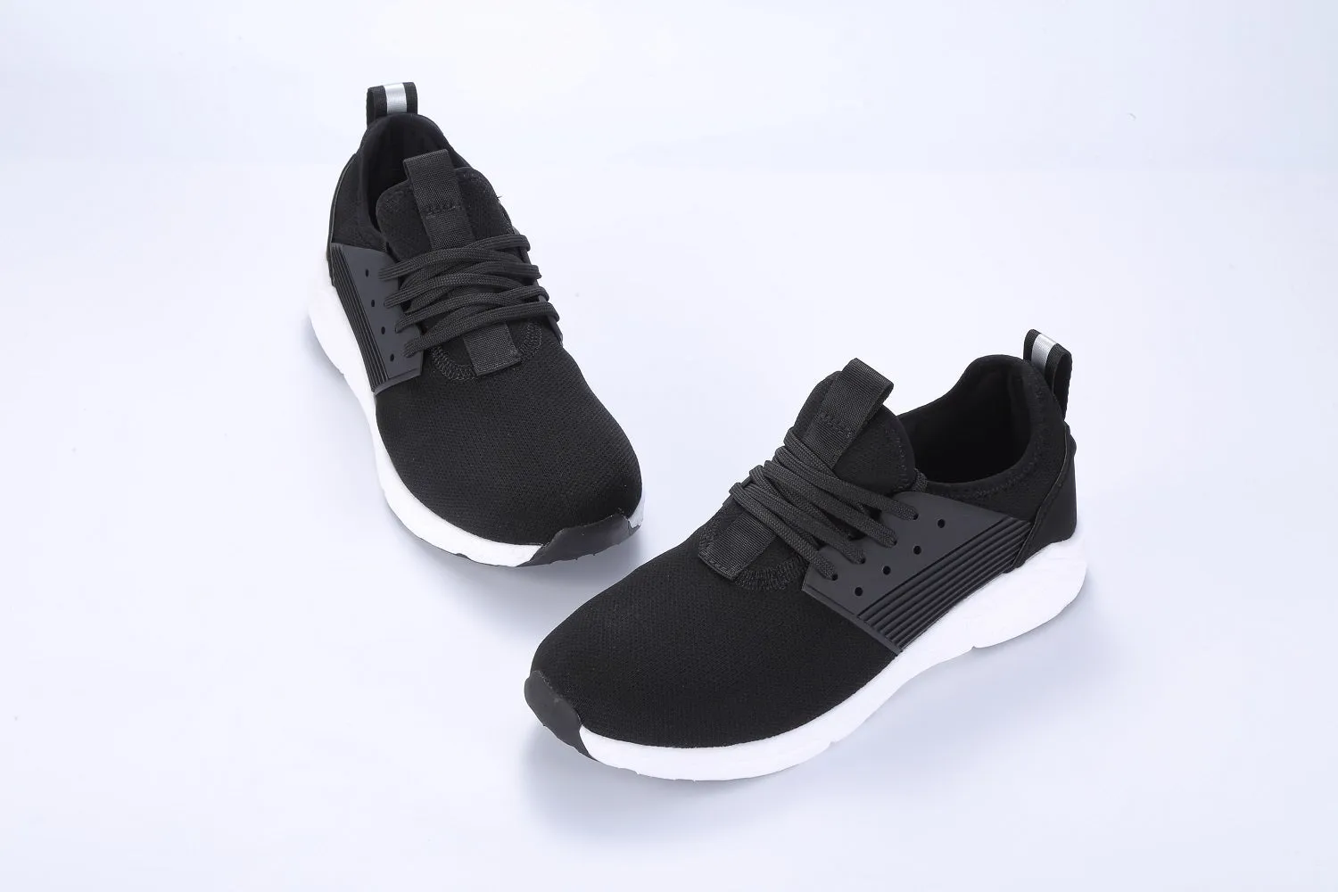 Loom Waterproof Sneakers - Women