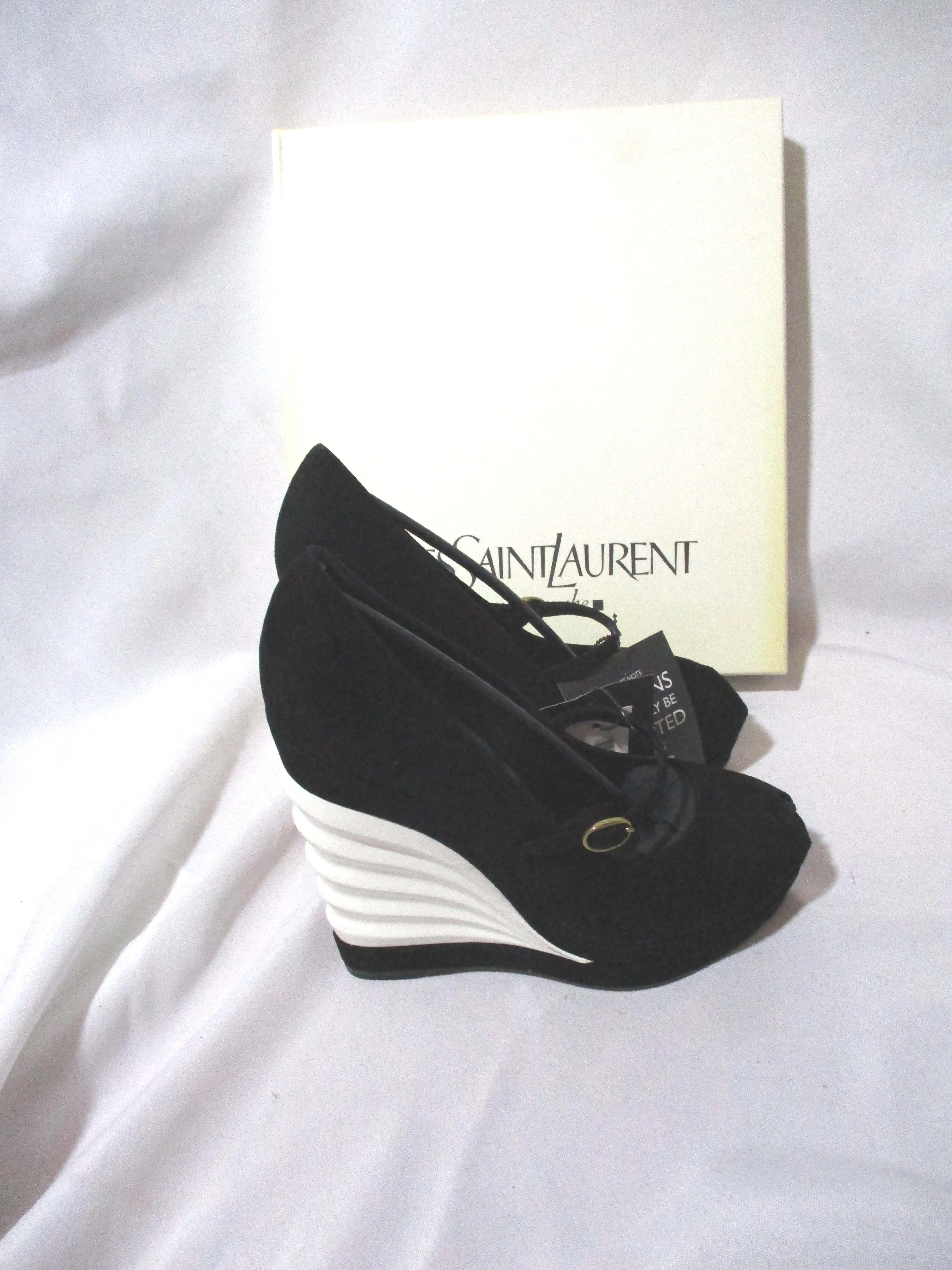 NEW NWT SAINT LAURENT PARIS Wedge Heel ROBYN SHOE 36 BLACK WHITE