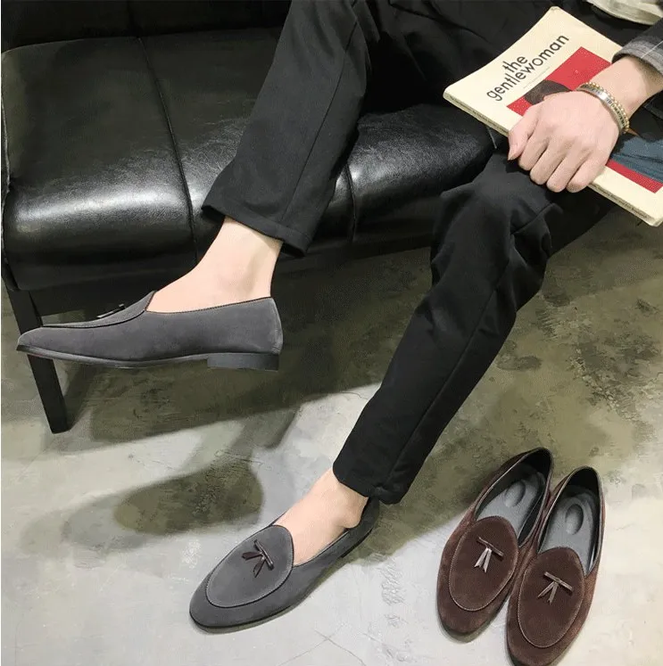 Suede Loafers Men Slip Slippers Tassel Moccasins Man Casual Flats Men's Dress Shoes Italian Leather Slip On Shoes Luxury