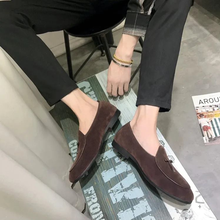 Suede Loafers Men Slip Slippers Tassel Moccasins Man Casual Flats Men's Dress Shoes Italian Leather Slip On Shoes Luxury