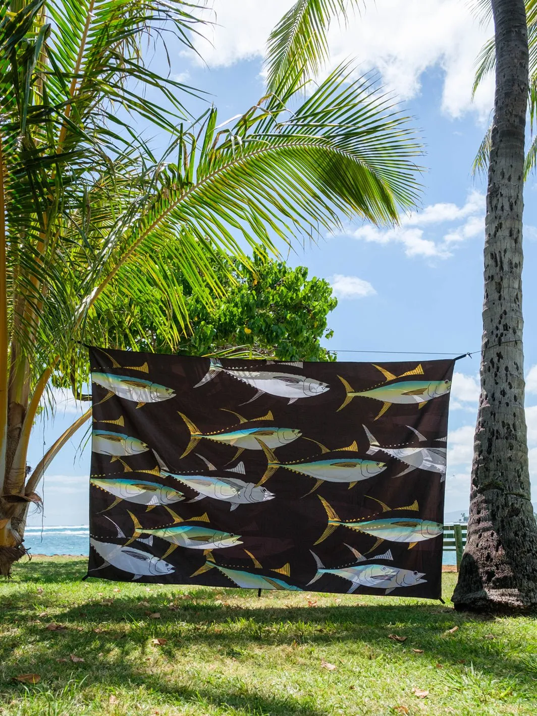 T&C Surf Ahi Microfiber Party Towel Blanket