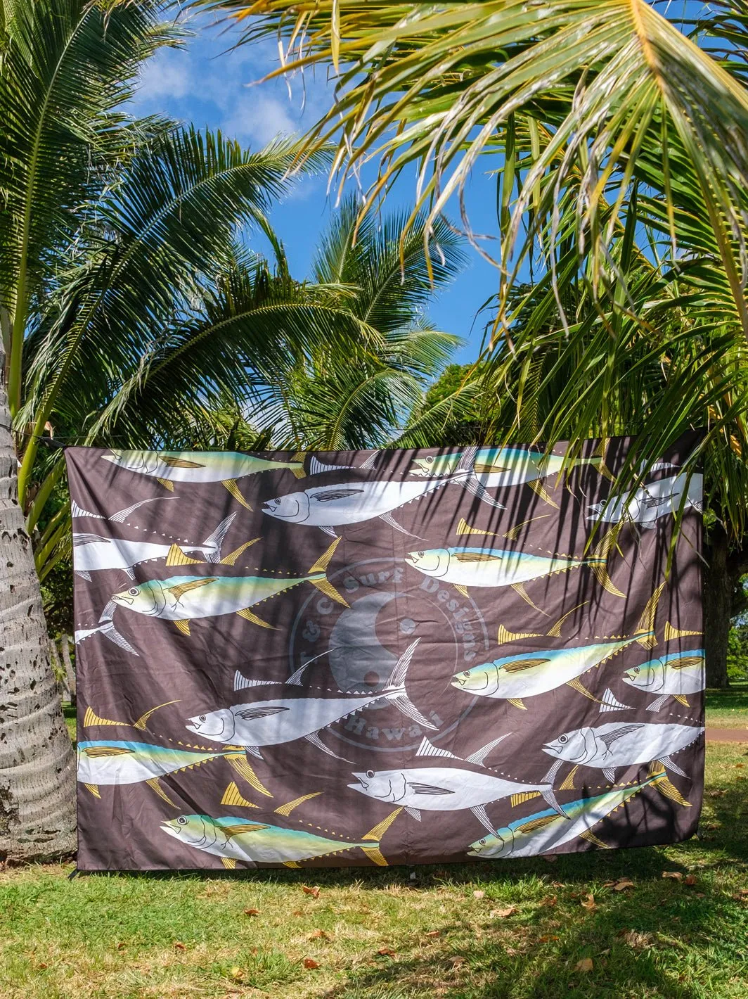 T&C Surf Ahi Microfiber Party Towel Blanket