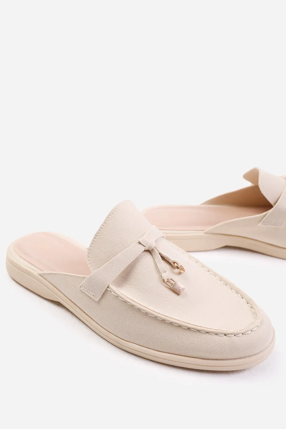 TWILIGHT FLAT SLIP ON LOAFER WITH TASSEL DETAIL IN BEIGE SUEDE