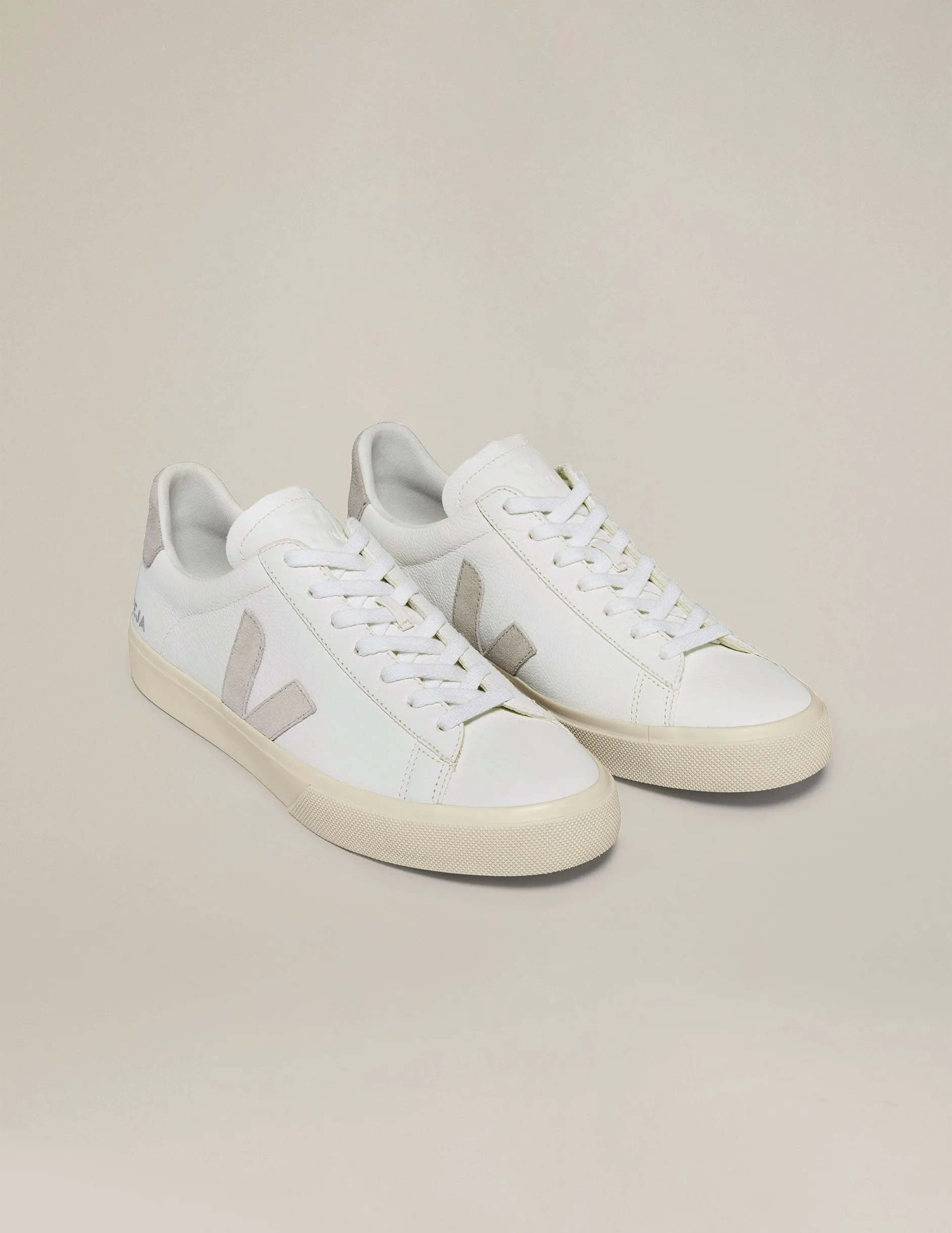 VEJA Campo Sneakers