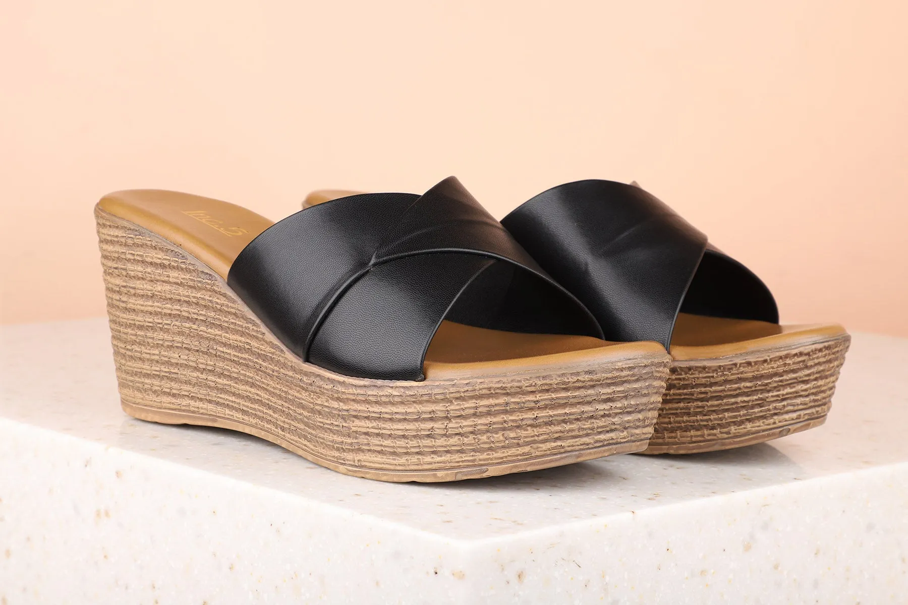 Women Black Solid Wedge Sandals